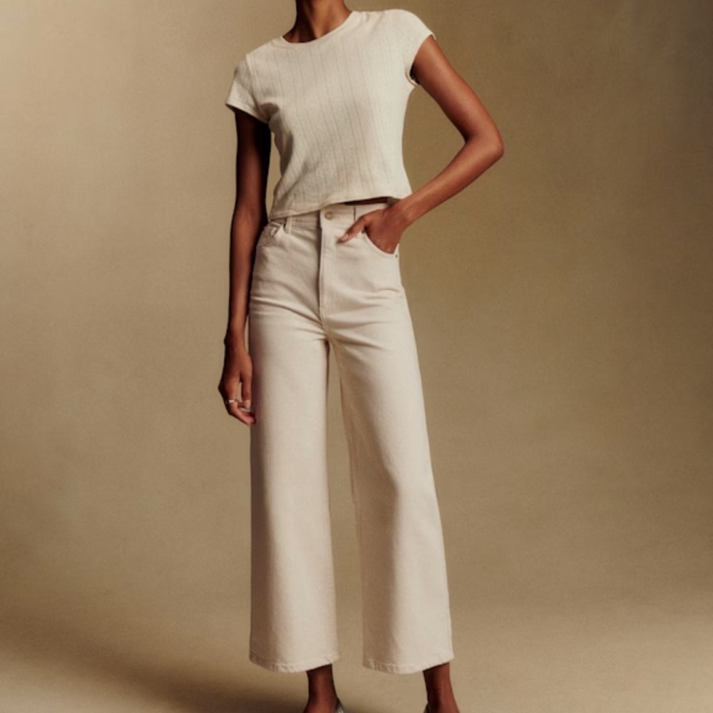 Anthropologie Miou Muse High Waisted Ecru/Cream/Beige Ankle Jeans